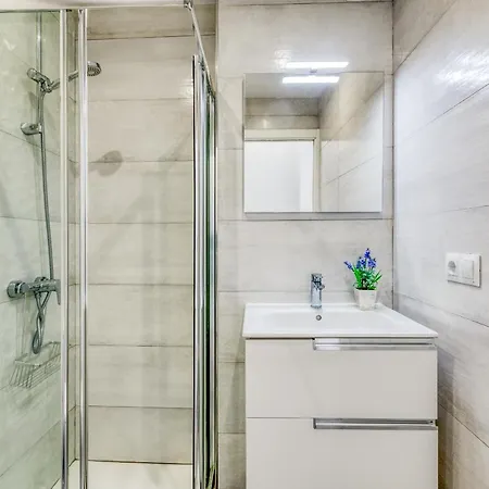 Hanami Castillo Апартаменти Естепона